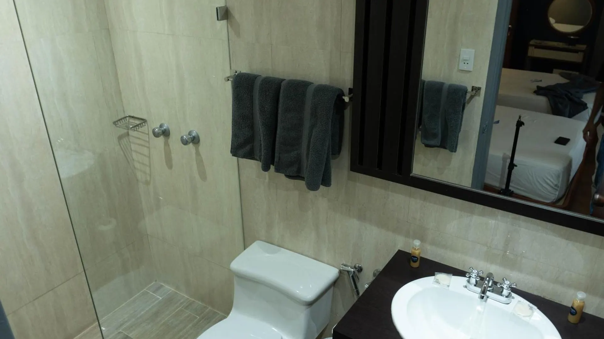 Hotel El Arroyo Caracas